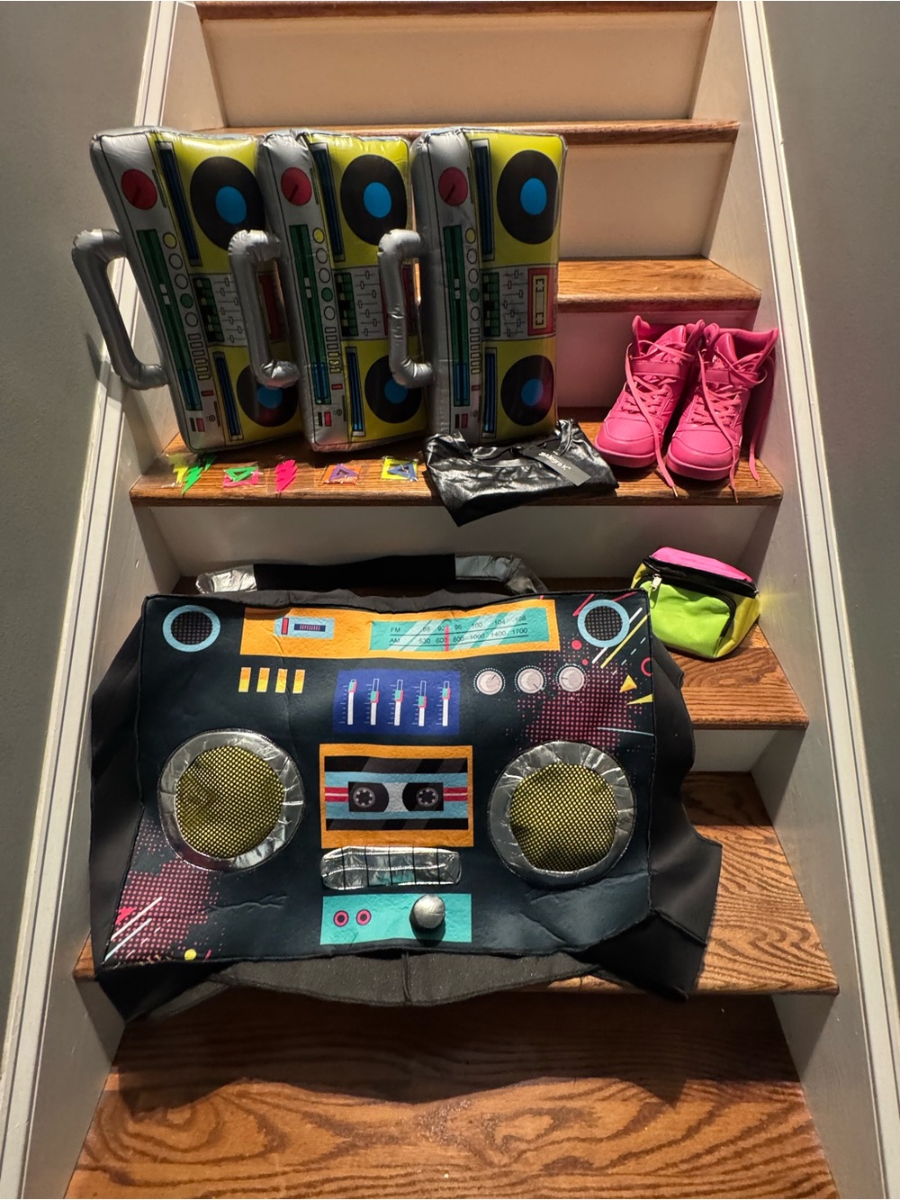 Set of 80’s themed Halloween costume & accessories